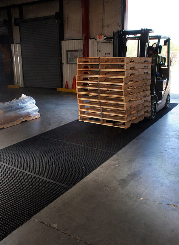 WaterHog Forklift Mat